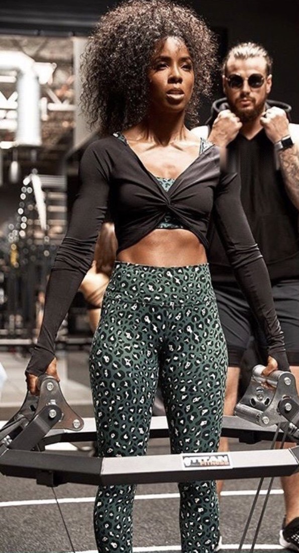 Joshua training Kelly Rowland
